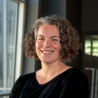 Dr. Valérie Courchesne